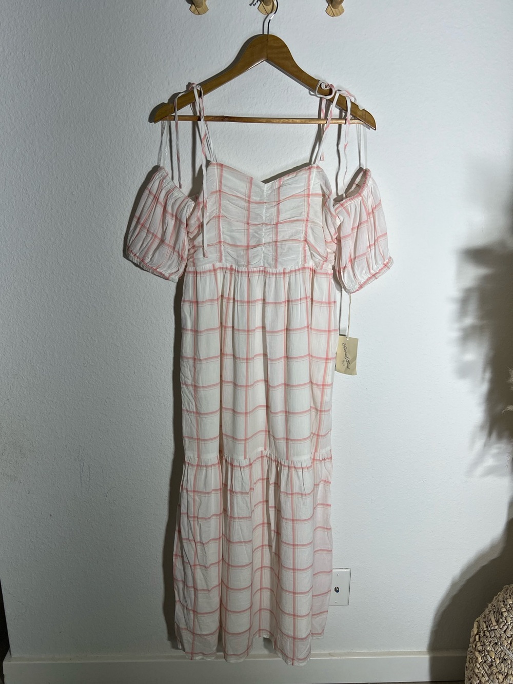 UNIVERSAL THREAD • NWT plaid off the shoulder dress
